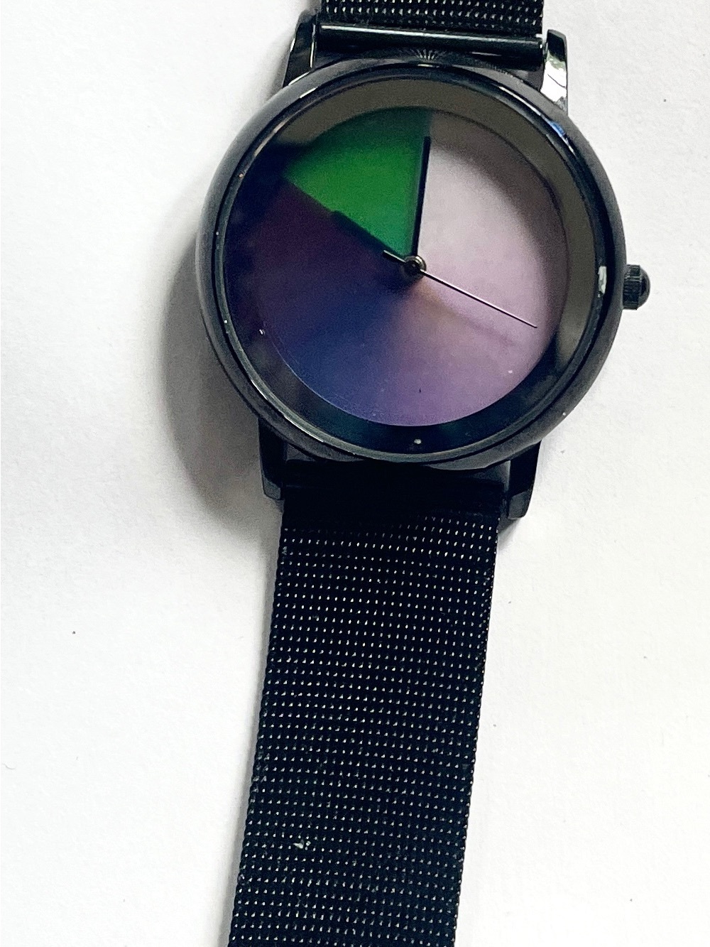 Black Mesh Strap Watch with Iridescent Gradient Dial